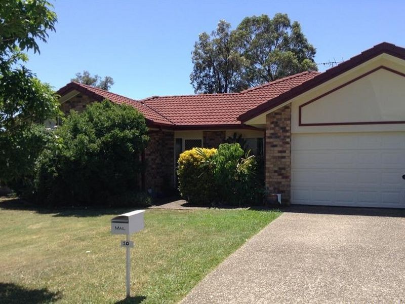 10 Hinterwood Court, Edens Landing QLD 4207