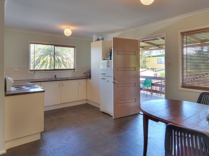 4 Satinwood Street, Crestmead QLD 4132