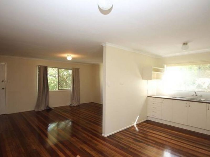 19 Moore Street, Logan Central QLD 4114