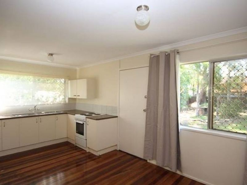 19 Moore Street, Logan Central QLD 4114
