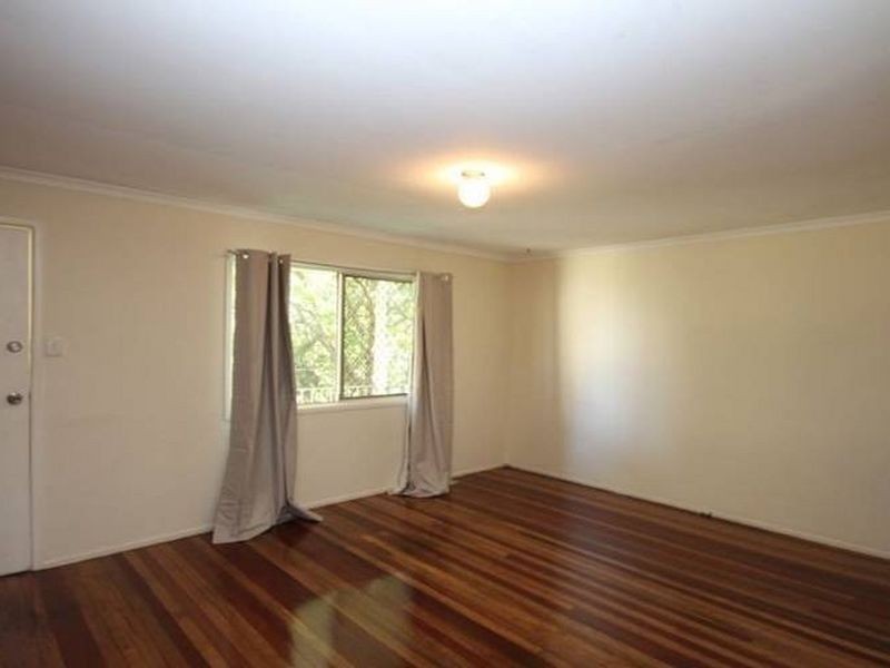 19 Moore Street, Logan Central QLD 4114