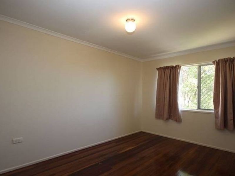 19 Moore Street, Logan Central QLD 4114