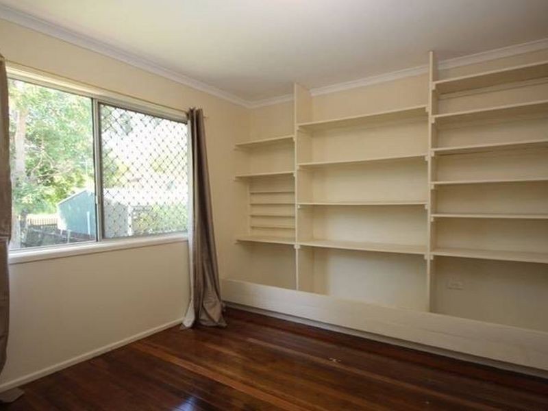 19 Moore Street, Logan Central QLD 4114
