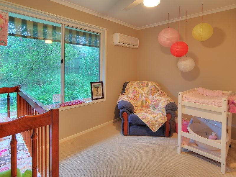 14 Forestgum Grove, Regents Park QLD 4118