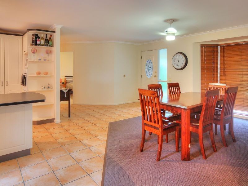 14 Forestgum Grove, Regents Park QLD 4118