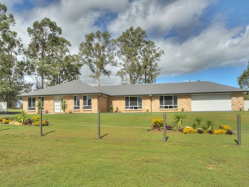 8-14 Anita Court, Greenbank QLD 4124