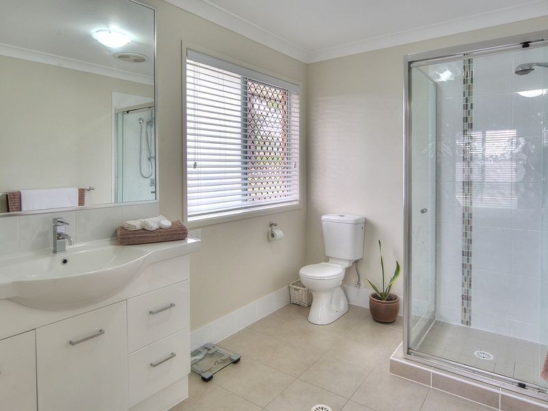 8-14 Anita Court, Greenbank QLD 4124