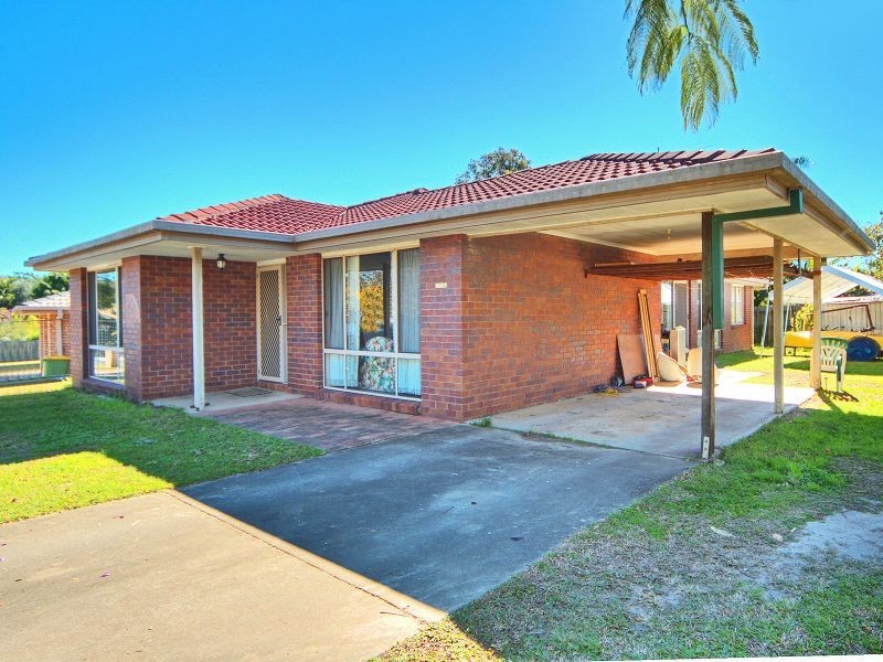 80 Federation Drive, Hillcrest QLD 4118