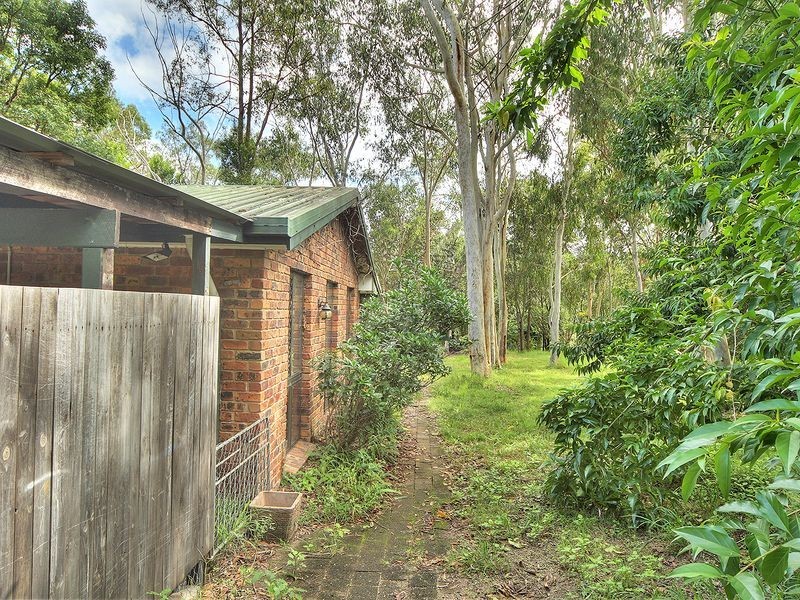 9 Robin Court, Forestdale QLD 4118