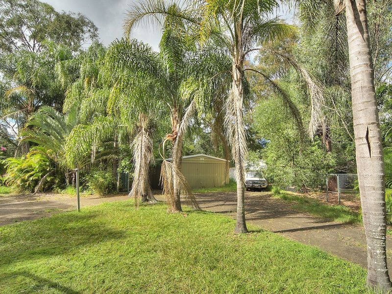 9 Robin Court, Forestdale QLD 4118