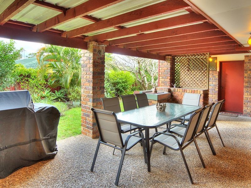 26 Homebush Drive, Regents Park QLD 4118