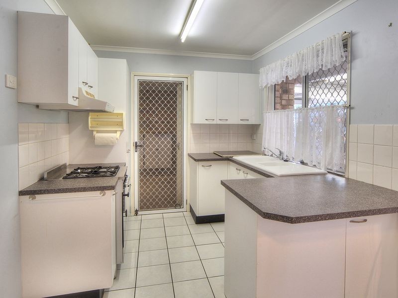 43 Mackellar Drive, Boronia Heights QLD 4124