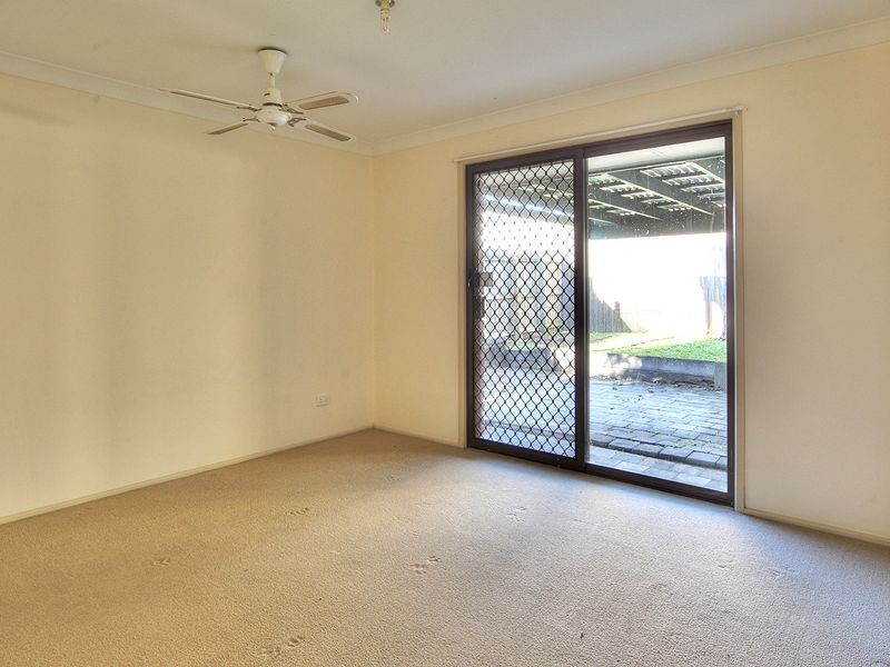11 Callide Court, Marsden QLD 4132