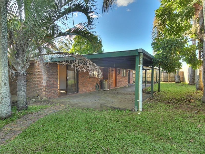 11 Callide Court, Marsden QLD 4132