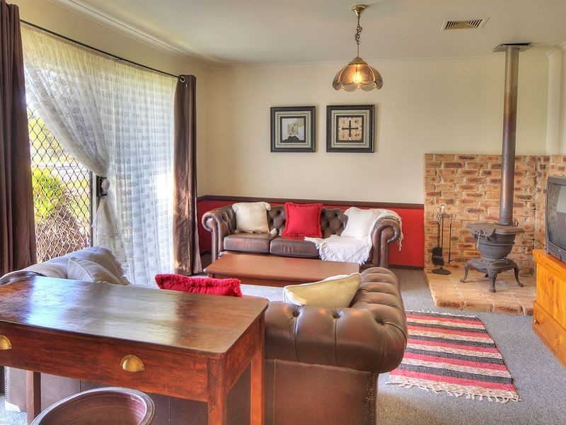 53 Limerick Drive, Crestmead QLD 4132