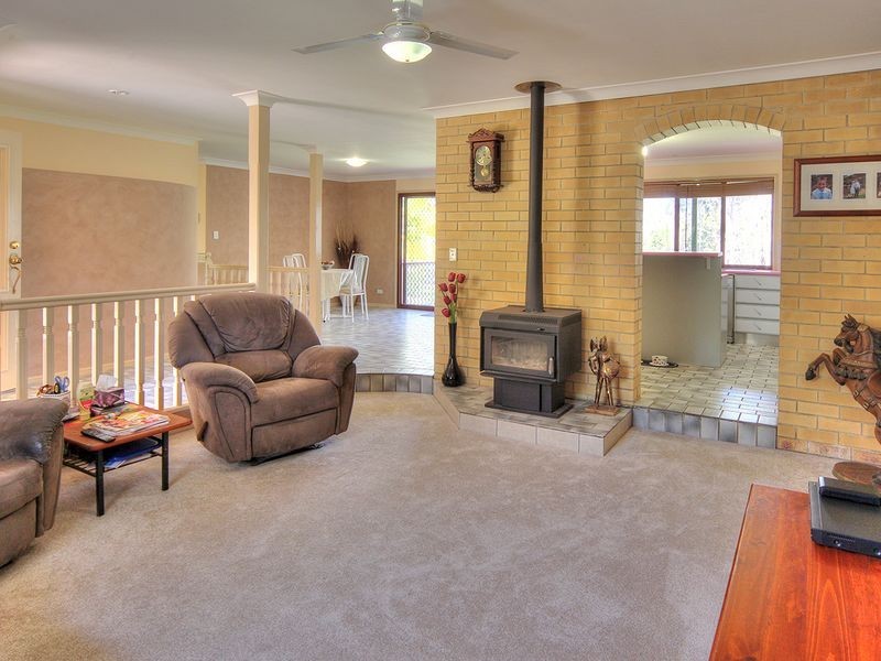 130 Merluna Road, Park Ridge South QLD 4125