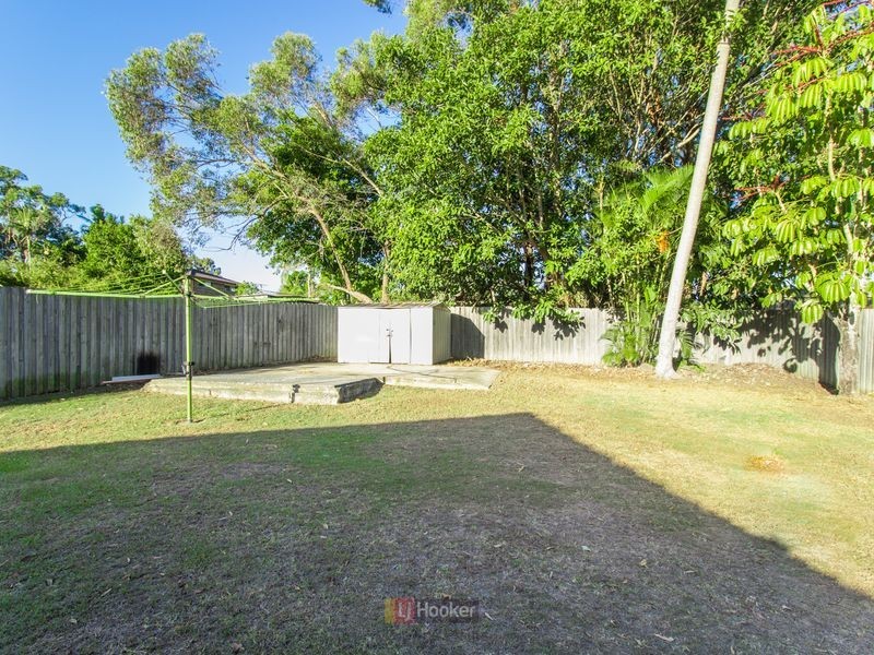 8 Parkland Avenue, Browns Plains QLD 4118
