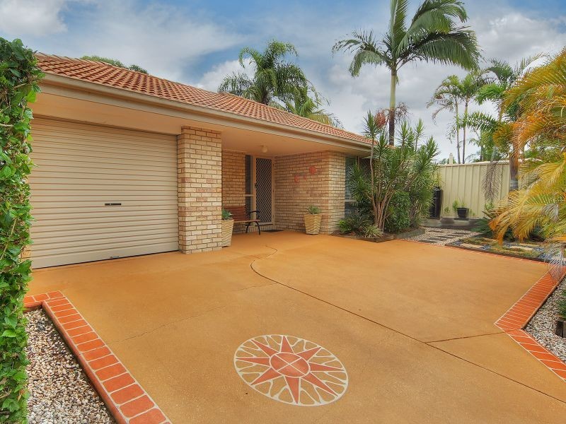 27 Regency Drive, Regents Park QLD 4118