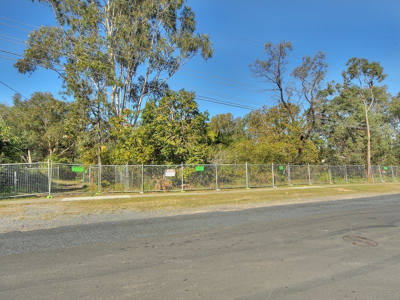 136 Peverell Street, Hillcrest QLD 4118