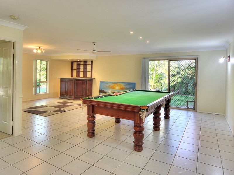 13 Windsong Court, Hillcrest QLD 4118