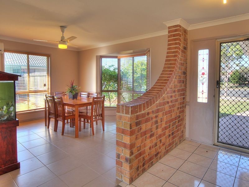 19 Nicole Place, Crestmead QLD 4132