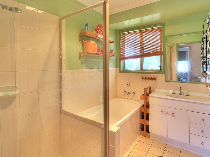 19 Nicole Place, Crestmead QLD 4132