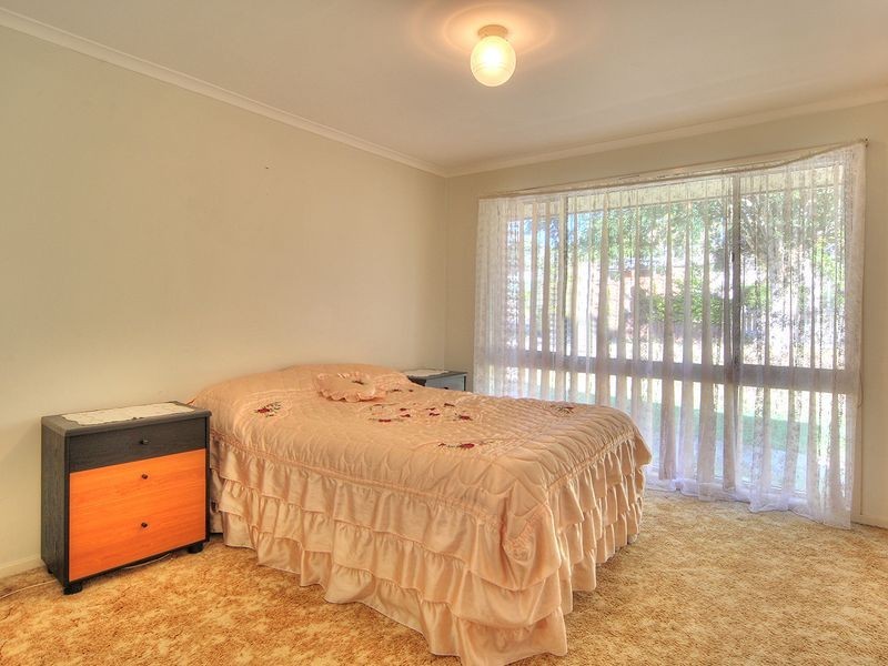 14 Vansittart Road, Regents Park QLD 4118