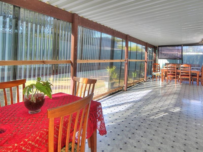 5 Carex Court, Crestmead QLD 4132