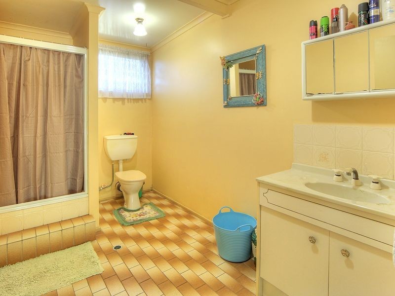 67 Friar Road, Munruben QLD 4125