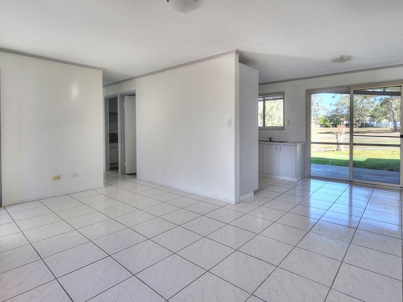 38 Strathallen Drive, Boronia Heights QLD 4124