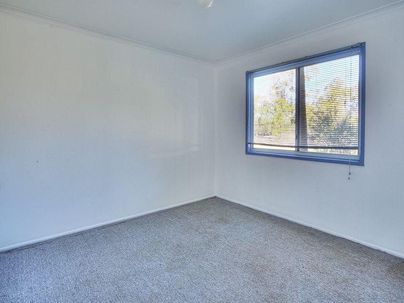 38 Strathallen Drive, Boronia Heights QLD 4124