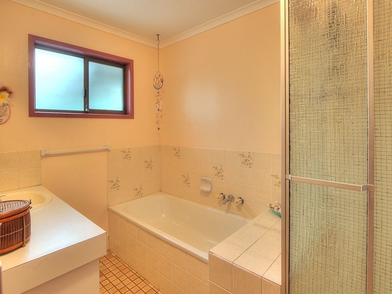 13 Neale Court, Browns Plains QLD 4118