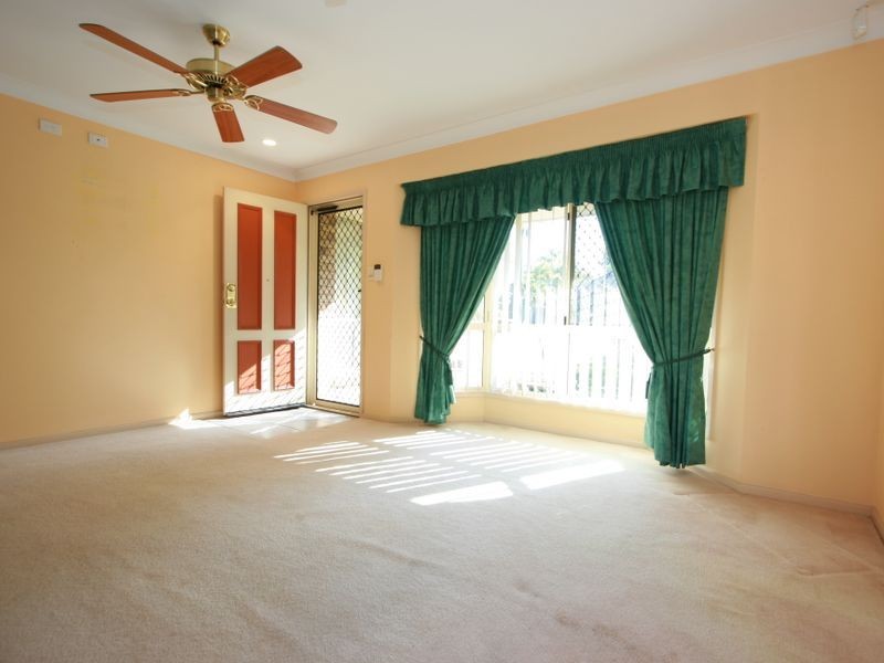 7 Thornton Close, Forest Lake QLD 4078