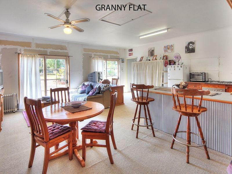 8-10 Kyeema Court, Munruben QLD 4125