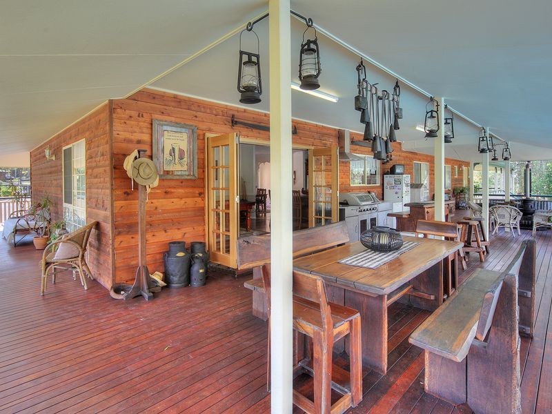 8-10 Kyeema Court, Munruben QLD 4125
