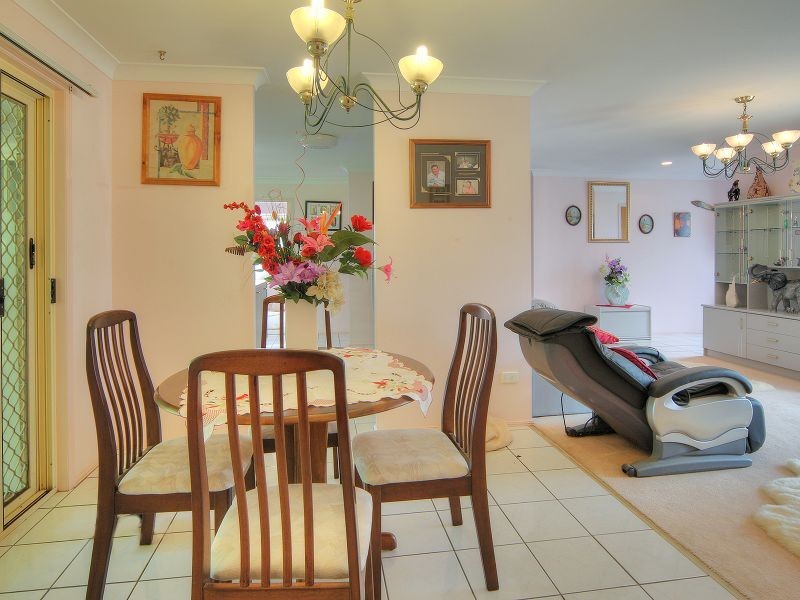 4 Price Court, Crestmead QLD 4132