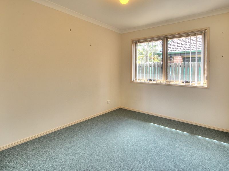 4 Isaac Court, Hillcrest QLD 4118