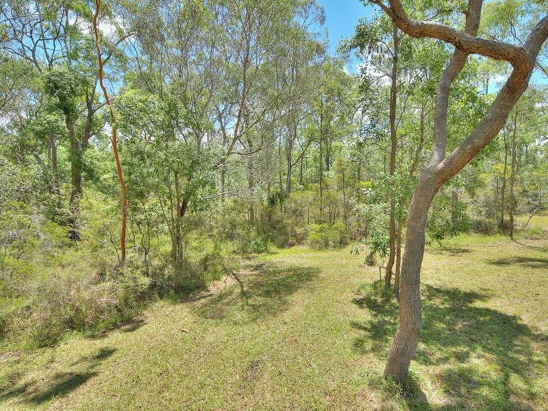 84 Archer Court, Chambers Flat QLD 4133