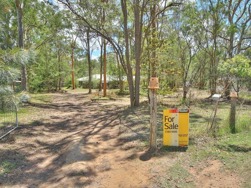 84 Archer Court, Chambers Flat QLD 4133