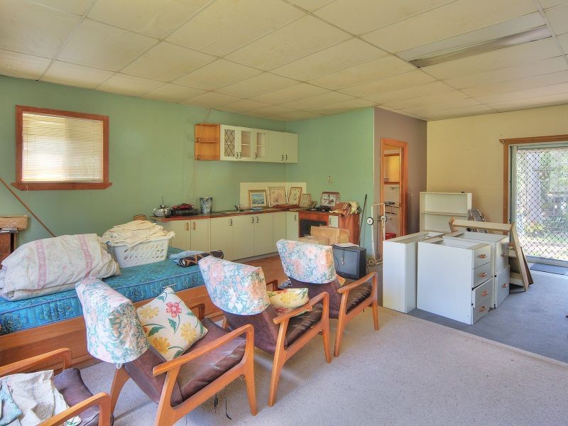 84 Archer Court, Chambers Flat QLD 4133