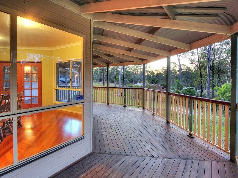 22 Willandra Road, Greenbank QLD 4124