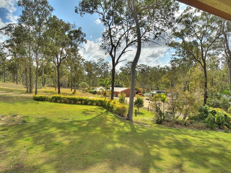 22 Willandra Road, Greenbank QLD 4124