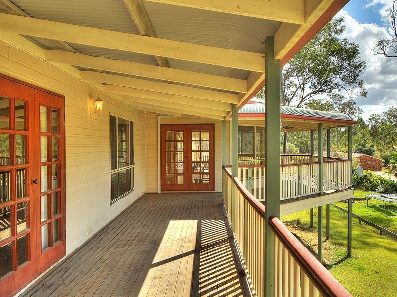 22 Willandra Road, Greenbank QLD 4124