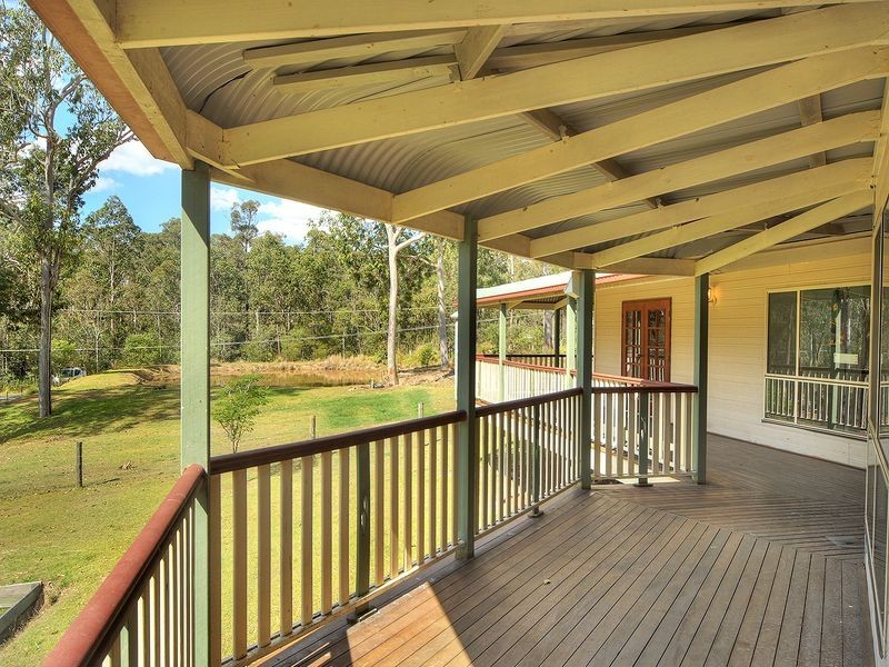 22 Willandra Road, Greenbank QLD 4124