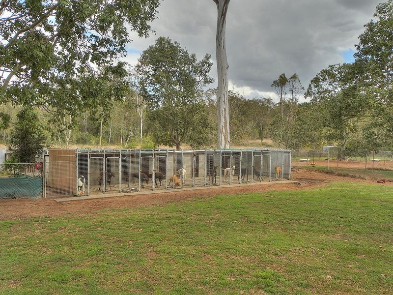 77 Smith Road, Park Ridge South QLD 4125