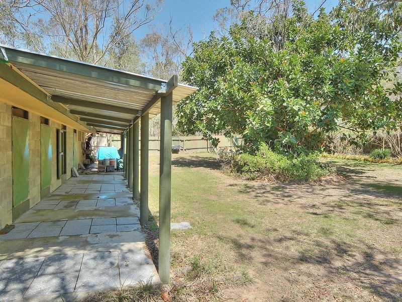 74 Smith Road, Park Ridge South QLD 4125