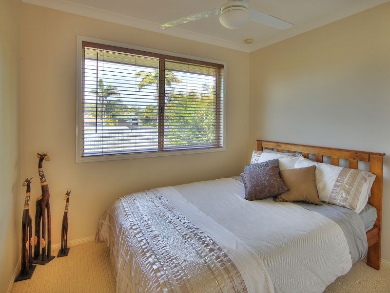 14 Barron Court, Hillcrest QLD 4118