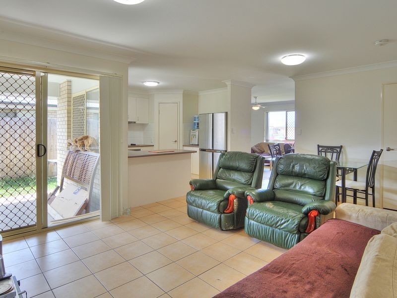 37 Lockyer Place, Crestmead QLD 4132