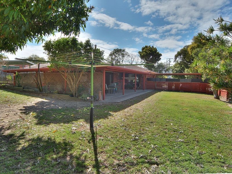 93 Peverell Street, Hillcrest QLD 4118