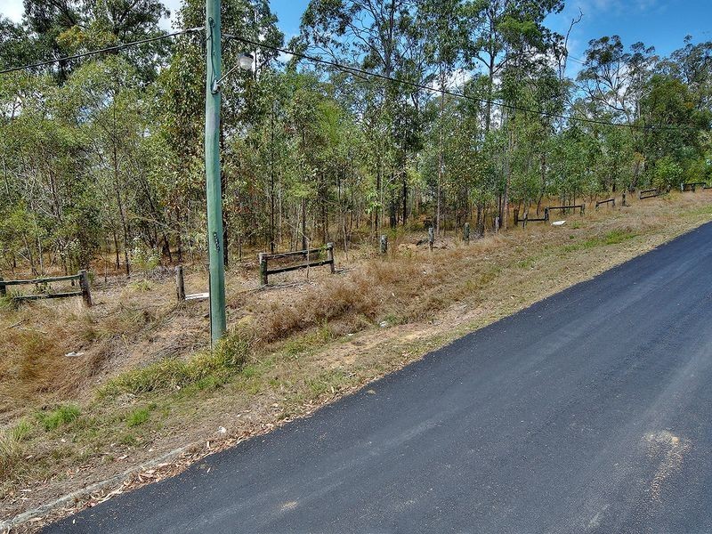 2 Klipspringer Court, Greenbank QLD 4124